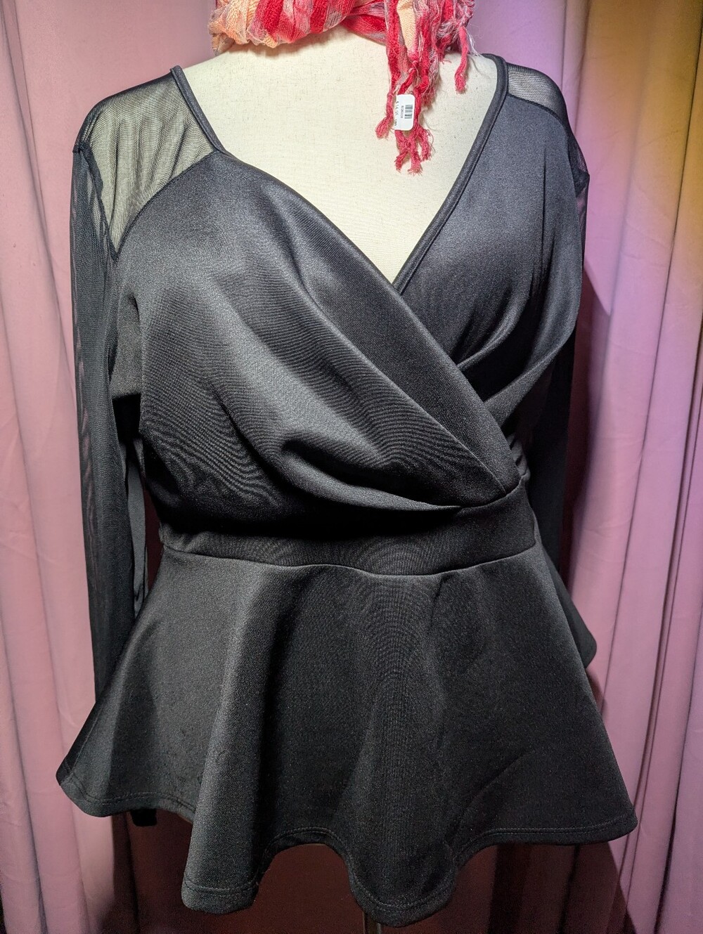 FASHION TO FIGURE Long Sheer Sleeve Peplum Top V-Neck 2x(18-20)